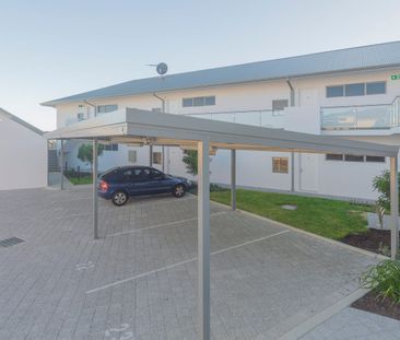 Coastal unit - low maintenance - Photo 5