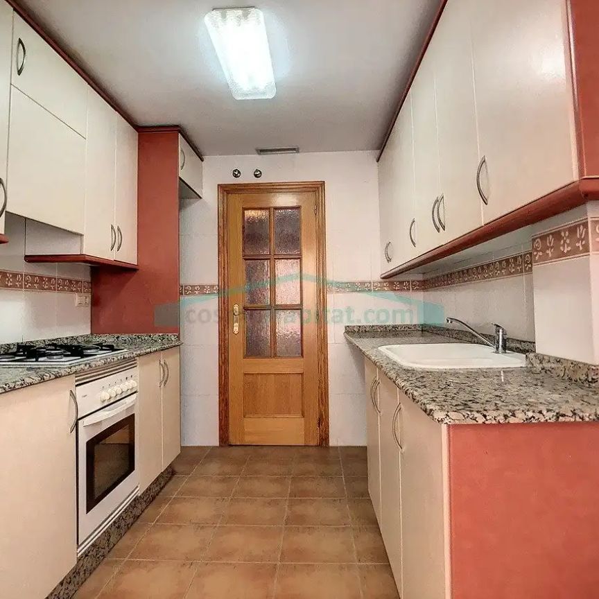 Piso de alquiler en Pueblo - Foto 1