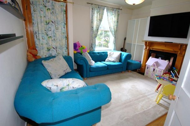 2 bedroom cottage to rent - Photo 1