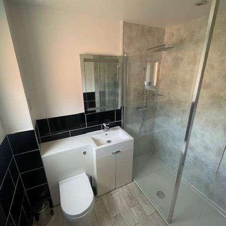 Gweal Avenue, Kennet Island, RG2 - Photo 4