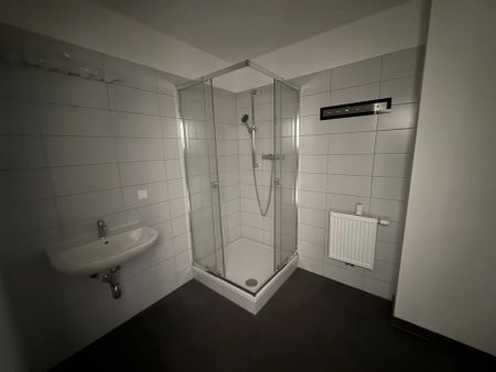 Geräumige 2-Zimmer Genossenschaftswohnung mit großzügiger Freifläche! - unbefristeter Mietvertrag - Photo 5