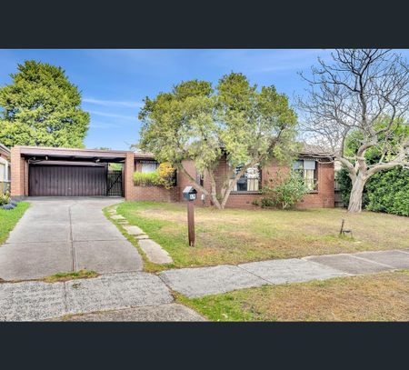 49 Freeman Crescent, Mill Park, Vic 3082 - Photo 2