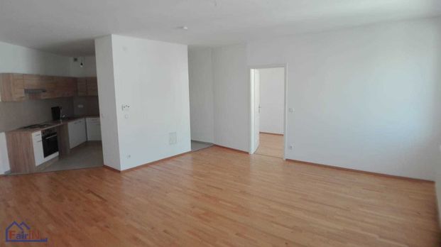 Neuwertige 3-Zi-Maisonette mit Terrasse/ ab sofort mieten! - Photo 1