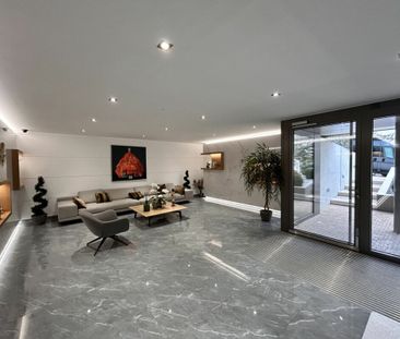 Exceptional penthouse in Ouchy with a UNIQUE location! - Photo 3