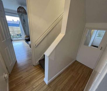 Knightstone Heights, Frome, Somerset, BA11 - Photo 3