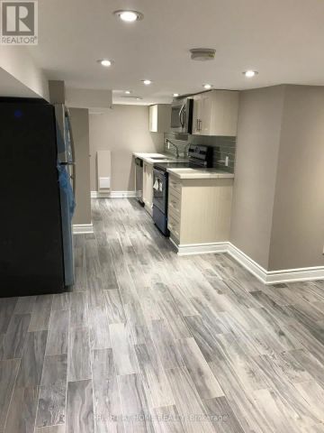 989 DUFFERIN STREET - Photo 2