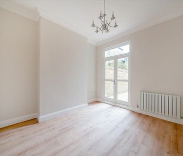 Park Hall Road, N2, London - Photo 1