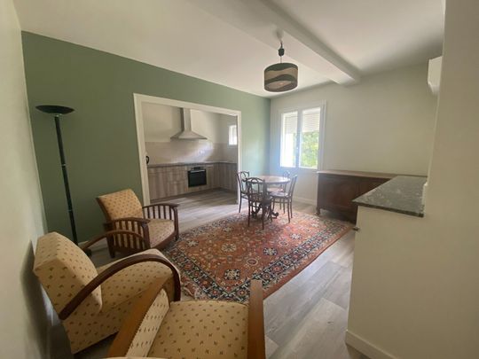 Location appartement 3 pièces, 56.00m², Saint-Genis-de-Saintonge - Photo 1