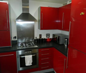 2 bedroom terraced house to rent - Photo 5