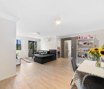 Location! Location! - Photo 6