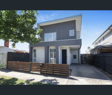 74C Norfolk Street, Maidstone, Vic 3012 - Photo 6