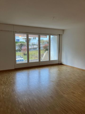 Appartement de 3 pièces avec 70 m2 lumineux et fonctionnel situé dans un quartier résidentiel de Lausanne. - Foto 3