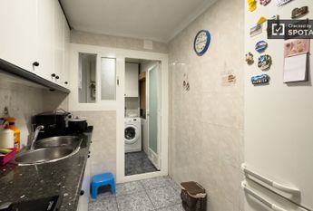 barcelona, Catalonia 08042