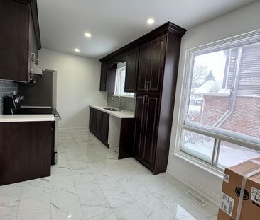 For Lease - 840 Cabot Trail, Milton, Ontario - Photo 6