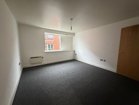 2 bedroom flat to rent - Photo 2
