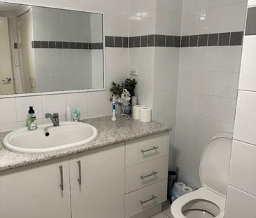 Highgate Hill - Photo 5