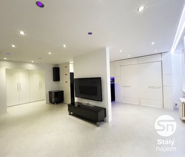 Pronájem bytu 1+kk 49 m² - Fotografie 2