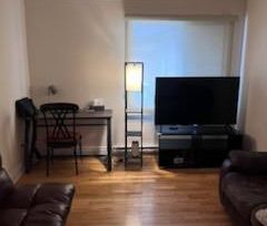 APARTMENT A LOUER 41/2 $1,150. PAR MOIS RIEN INCLUS COMPLÈTEMENT RÉ... - Photo 4