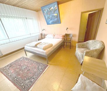 Helle Wohnung mit 2 Balkonen & Einbauküche – wahlweise möbliert! - Foto 2