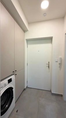 Pronájem, P-10, Strašnice, 1+KK, 30 m - Фото 1