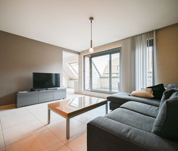 Zuidgericht appartement met twee slaapkamers en garagebox te Izegem - Photo 5