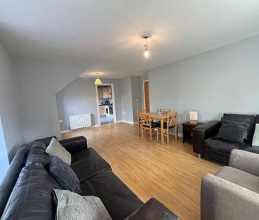 Apt 6 Redwood Dale, Belfast BT17 9RL - Photo 2