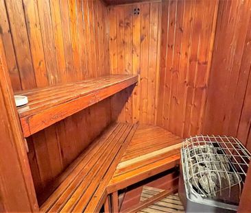 4 bedroom detached house to rent - Photo 2