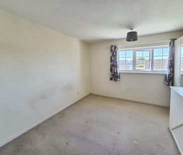 2 bedroom semi-detached house to rent - Photo 4