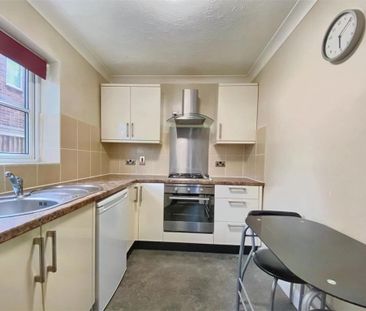 1 bedroom terraced house to rent - Photo 3