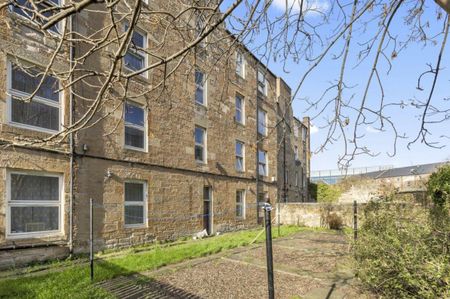 Caledonian Crescent, Edinburgh, EH11 2DB - Photo 5