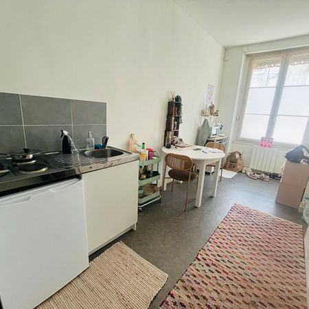 Location appartement 1 pièce, 37.25m², Cholet - Photo 3