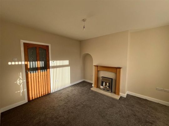 2 bedroom semi-detached house to rent - Photo 1