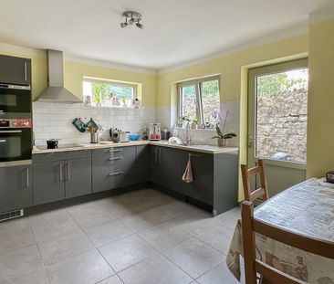 Huis te huur in Braine-l'Alleud voor € 1.450 met 2 slaapkamers - Photo 2