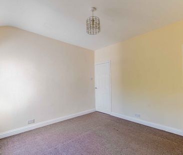 2 bed semi-detached house to rent in Gristhorpe Road, Birmingham, B29 - Photo 4