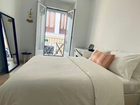 Calle de Redondilla, Madrid, Community of Madrid 28005 - Photo 2