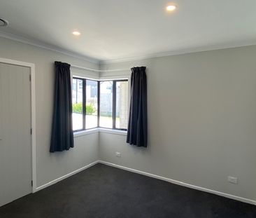 5 Rotorua Grove, Aotea - Photo 5