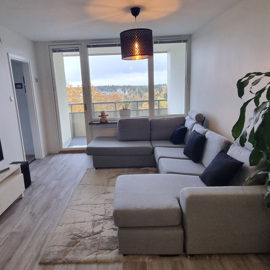 Fabelvägen, Järfälla - Photo 1