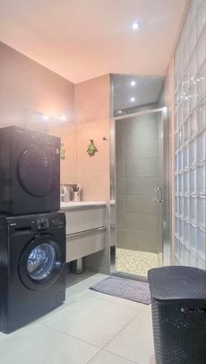 NANCY CHARLES III - Photo 1