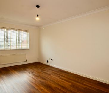 Kedleston Road, Park Farm, Peterborough - Photo 3