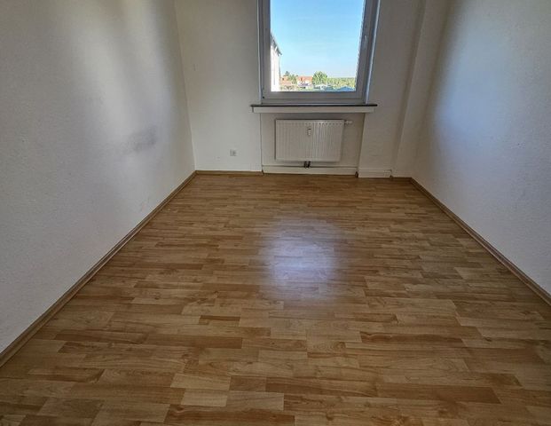 Bezugsfreie Wohnung mit ca. 69 m² Wohnfläche, 3 Zimmern und Balkon - Photo 1