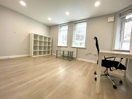 3 bedroom ground floor flat to rent - Photo 1