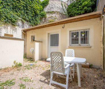 Location Studio avec mezzanine et terrasse - Photo 5