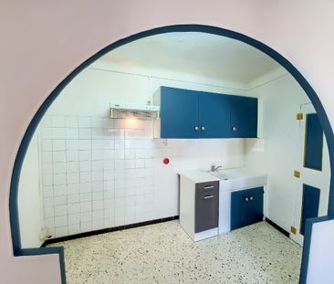 Noves : Appartement T3 avec double séjour, - Photo 4