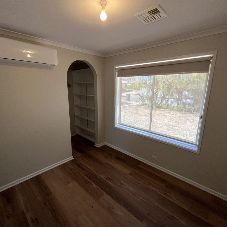 7 Harvey Crescent, Port Augusta West - Photo 1