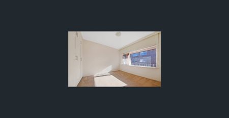 Sunlit Space in the Heart of Prahran - Photo 4