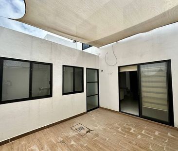 Casa en renta Zakia Privada alberca seguridad cerca Zibata Colegios... - Photo 4