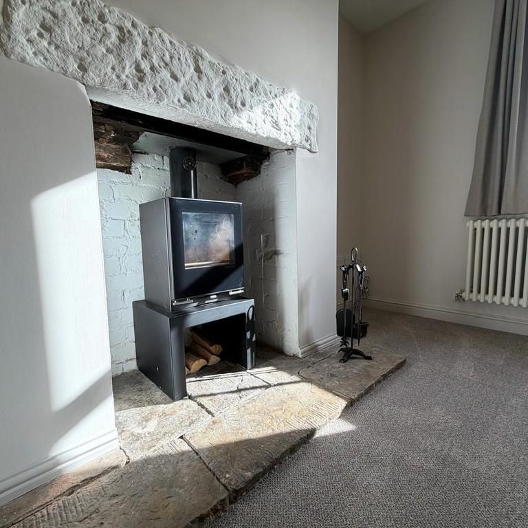 4 bedroom cottage to rent - Photo 1