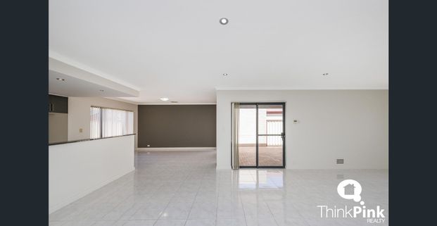 Modern Townhouse - Photo 1