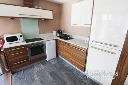 2 bedroom apartment to rent - Photo 5