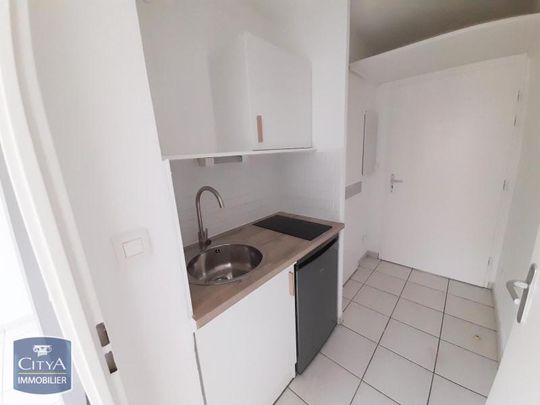 Location Appartement 1 pièce 19m² AIX EN PROVENCE 13100 - Photo 1